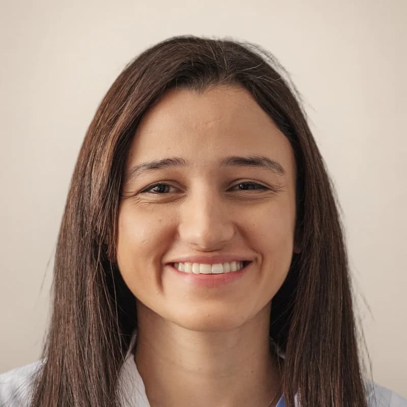 Portrait of Dr. Stephanie Araji, DMD